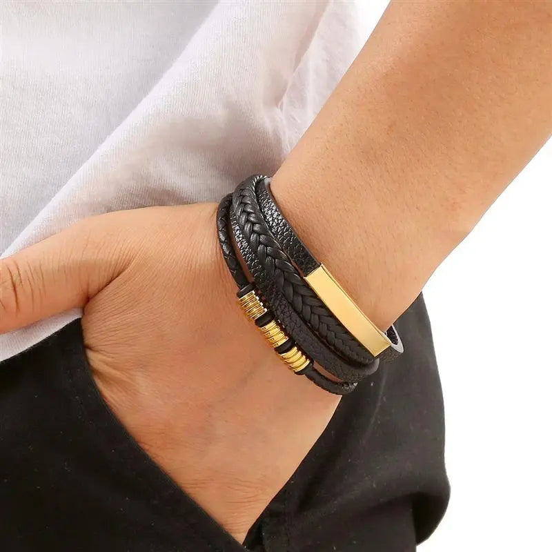 Pulsera Multicapa de Cuero para Hombre - Estilo Moderno y Elegante